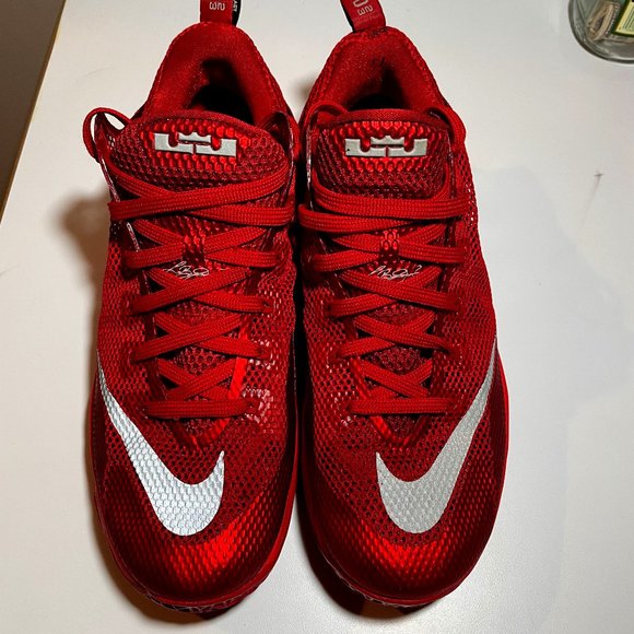 Size 10.5 - Nike LeBron 12 Low University Red 2015  Pre-Owned But Really Nice! - Picture 2 of 12